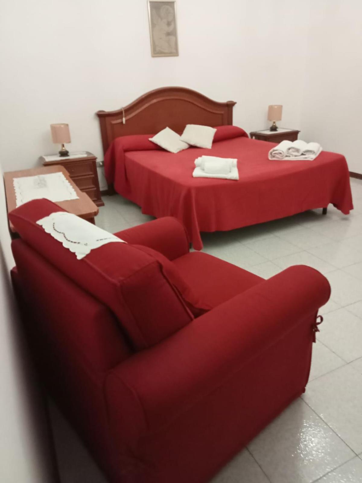 Marricchi Apartment Onano 外观 照片